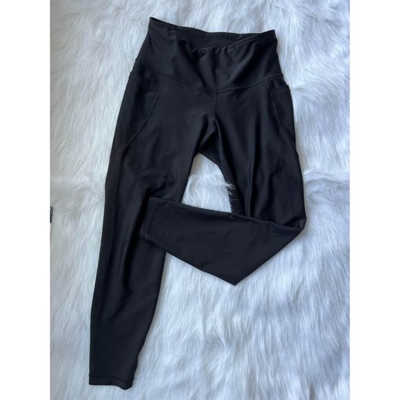 Old Navy Elevate Powersoft Black Pocket Leggings - Size Small - Picture 1 of 4